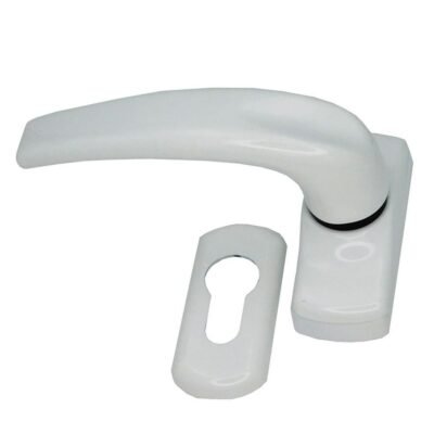 Πόμολο Αλουμινόπορτας Μικρό Άσπρο Νεοξαλ τοποθετημένο σε λευκή αλουμινόπορτα – ανθεκτικό και κομψό πόμολο ελατηρίου.