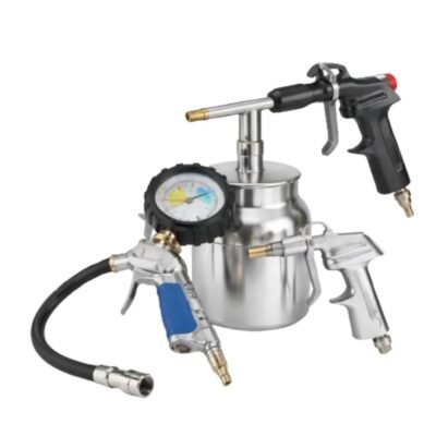 Διάφορα Πιστόλια Αέρος με εργονομική σχεδίαση και πιστόλι αφρού πολυουρεθάνης, σε λευκό φόντο, για επαγγελματική χρήση